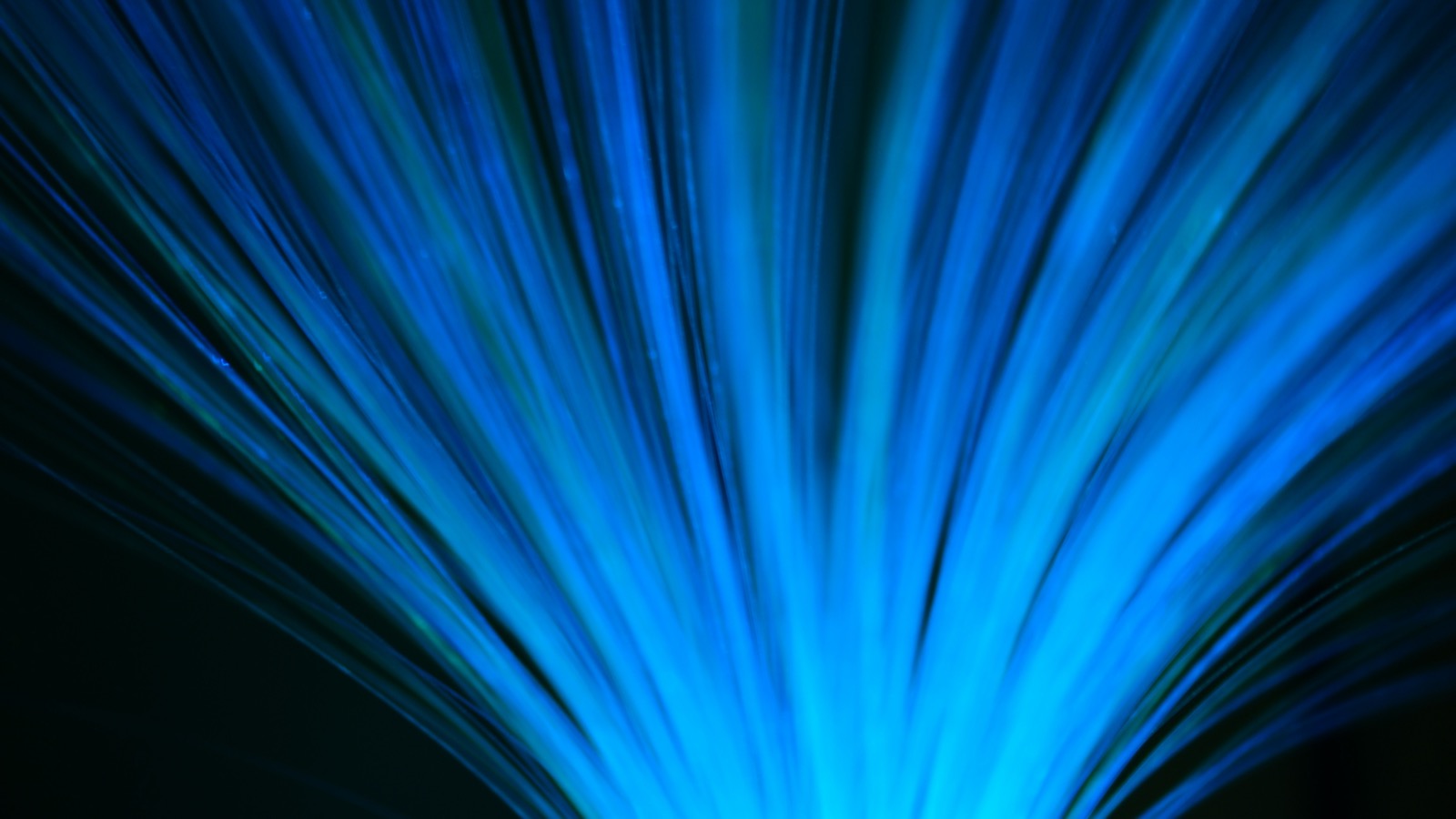 Fiber optički kabeli za brzu mrežnu povezivost OCI cloud infrastrukture